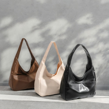 Oriantha Hobo Bag