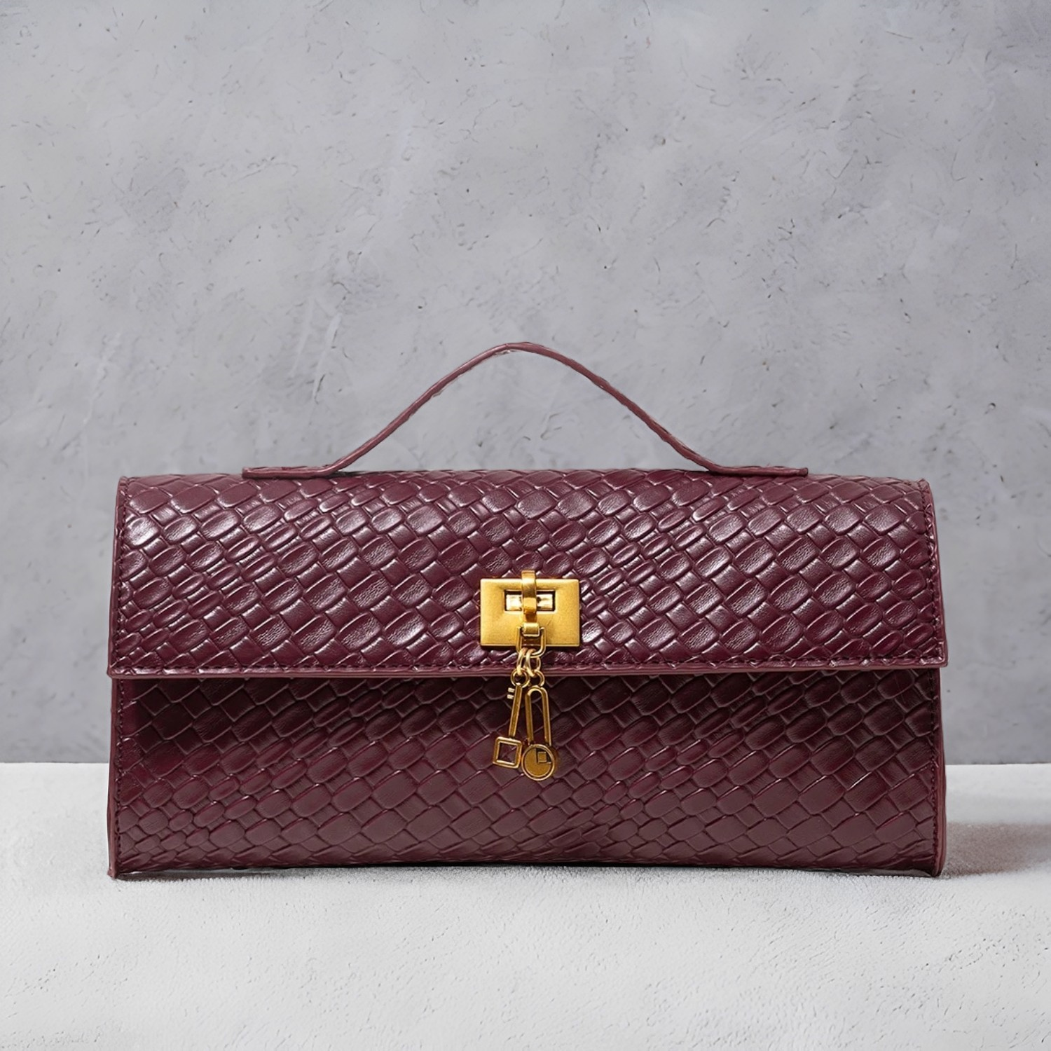 Caeloria Baguette Bag
