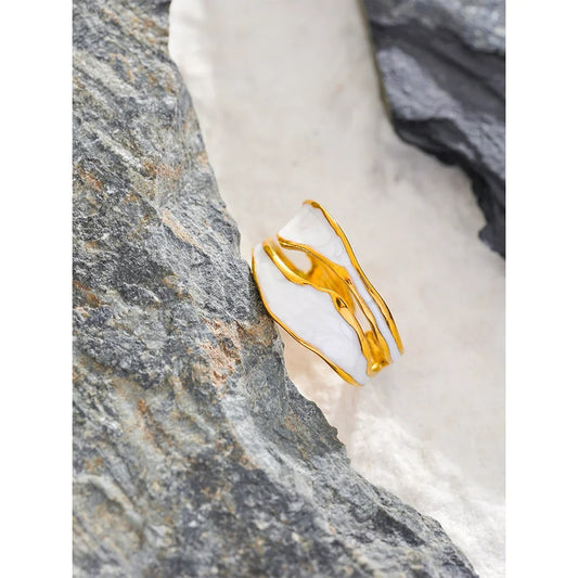 Ivo Quartz Ring