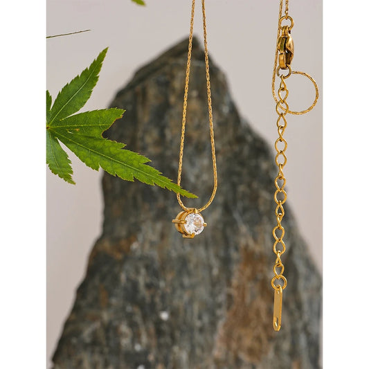 Mira Solitaire Necklace