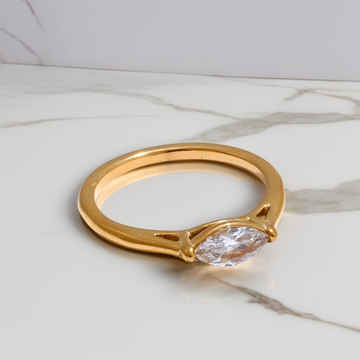 Nile Crystal Ring